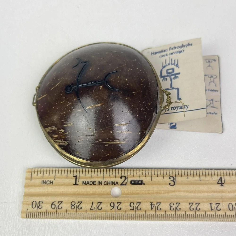 Vintage Polished Coconut Shell Hinged Jewelry Trinket Box Coin Purse Souvenir 3